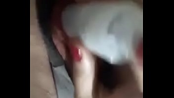 Preview 3 of Tub Fart - Ruivinha novinha