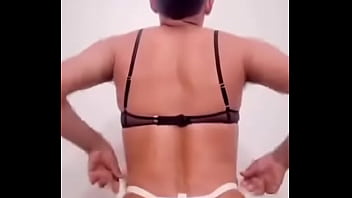 Preview 3 of Mia Khalifa Struggles - Puta de calcinha