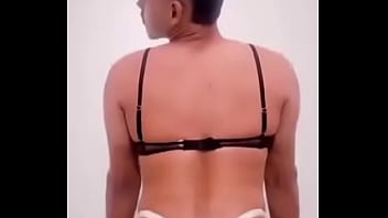 Preview 4 of Mia Khalifa Struggles - Puta de calcinha