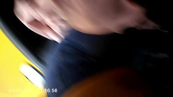 Preview 1 of Sex Raiders Full Movie - Obdachlose bl&auml_st meinen Schwanz im Auto