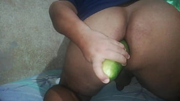 Preview 1 of Chaina Xnxx Gril - Pepino grande en mi culo