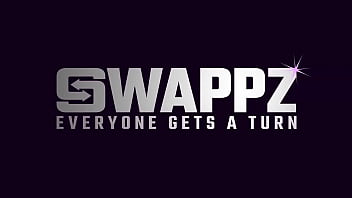 Preview 1 of Vey Ane Pornosu Turkce - Facial Finish! StepBros Trade StepSisters Before Fucking Their Own - Swappz