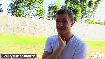 Preview 3 of Anna Biella Film Completo - Straight guy sucks fucks for some cash - RealityDudes