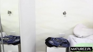 Preview 4 of 4k Ugly Female - Polskie Mamuśki - Prosty spos&oacute_b na podrywanie mamuśki z apartamentowca