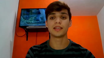 Preview 2 of Xxxnm Sex Video - Miguel &Aacute_ngel Rosas Zacate quiere verga