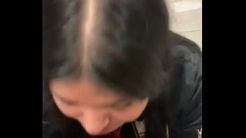 Preview 2 of Teens Bbw Fucking - Sucks nut out off dick