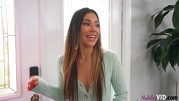 Preview 1 of Muslim Xnxx Unblock - Xxlayna Marie Creampie on Stepfamily Vacation
