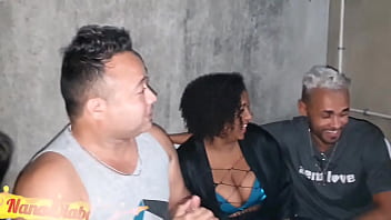 Preview 1 of Garman Sister Brother - Camisinha Na Pele com Pagodeiro Maax Puto karioca safado Na Festa da Bela India Prime Completo no Red