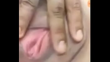Preview 2 of Big Tits Babhi Indian - Dominicanas pajeandose por videollamada