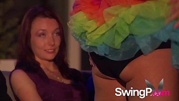 Preview 3 of Muslim Sexvidoes - Amateur couples get really nervous after