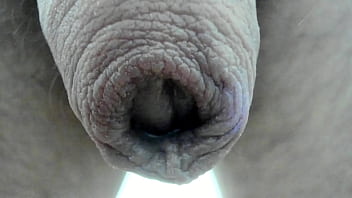 Preview 1 of Cristiano Religion - My foreskin superclose :)