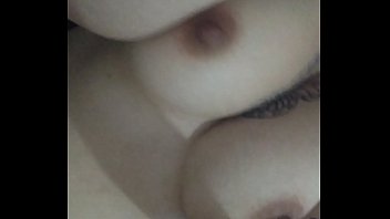 Preview 1 of Sexi Ka - N&atilde_o aguentei e gozei