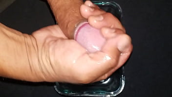 Preview 2 of Thamil Veedio - Craving Cum cream on my strawberries. Que rico.