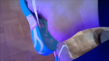 Preview 4 of Ship Crew - Nicoletta&#039_s fantastic feet in flip flops to lick and worship everyone