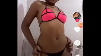 Preview 2 of Fauna Sex - Morenasa rica en bikini