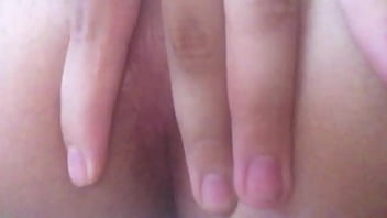 Preview 4 of Indonesiao Cute - Novinho se dedAndo gostoso
