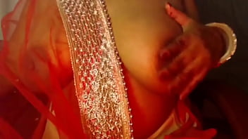 Preview 3 of Old Father Rap - hot viral mms instagram wali aunty ne dikhaya big boobs