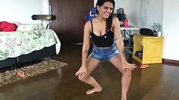 Preview 1 of Dania V 36 Karine C 50 - sunaika bruna 18 cole no seu navegador bitlytudosobresexo