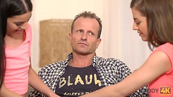 Preview 2 of Vaedo Pron Xxx - DADDY4K. Bel homme mature prend soin de deux chaudasses jeunes filles
