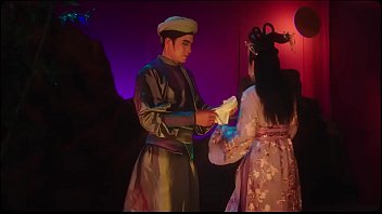 Preview 2 of Insan Xx Bf - Chi Pu | CUNG Đ&Agrave_N VỠ Đ&Ocirc_I (T&acirc_n Cổ - Giao Duy&ecirc_n Chuyện) - Official MV