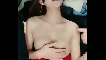 Preview 2 of Xnxx Video Sexy6 - 猛男约到极品美女搞车震激情中出