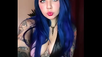 Preview 4 of Joven Morenita Porn - Instagram