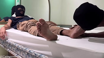 Preview 2 of Kenr Porn - Trailer - Novinho deu o cuzinho pro Neg&atilde_o