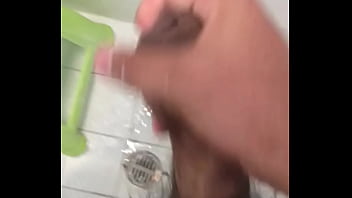 Preview 1 of Big Cock And Animal Zoo - Me rasur&oacute_?