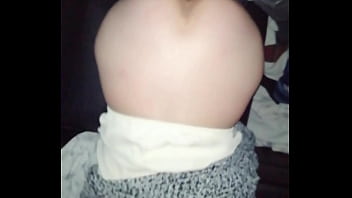 Preview 1 of Twink Puke - Flaquita tragona