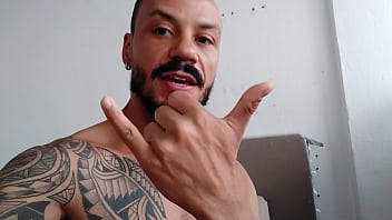 Preview 3 of Hot Busty Sexy Mom - V&iacute_deo de verifica&ccedil_&atilde_o