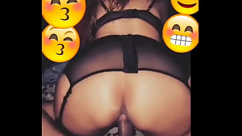 Preview 2 of Guyxxxvideos - Se mueve como licuadora