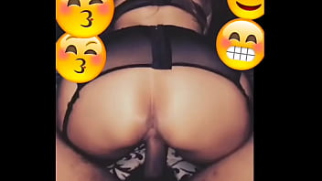 Preview 1 of Guyxxxvideos - Se mueve como licuadora