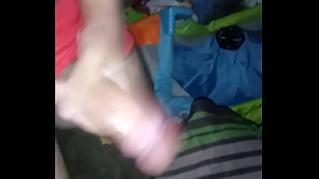 Preview 3 of Bbw San Xxx - Novinho Carioca Gozando Na Punheta