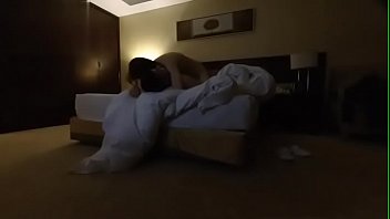 Preview 1 of Sexmelayucom - 96年美女酒店土豪时被猛男各种高难度姿势狠狠爆操
