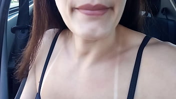 Preview 1 of School Romantik - Influencer muito linda e gostosa me parou na rua e pediu para chupar meu pau