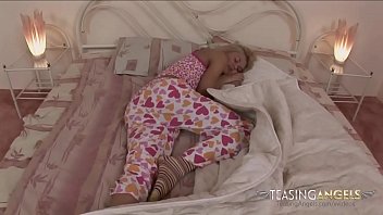 Preview 1 of Sexx Xxx Rape - blonde girl pulls down her pajama pants and fingers her smooth pussy