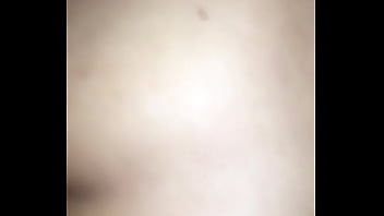 Preview 3 of Foxtail Teen - joven cale&ntilde_o folla chica gritona en su sala