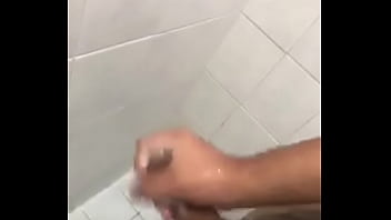 Preview 4 of Tube Porn Fake Cop Zara - Me la jalo en el ba&ntilde_o