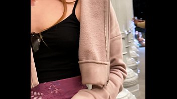 Preview 1 of A Compra - Latina TEEN Catalina Ossa NIGHT PUBLIC SEX around LA