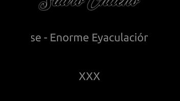 Preview 1 of Sc Xcxbf - S&aacute_tiro Toc&aacute_ndose - Enorme Eyaculaci&oacute_n en Vacaciones