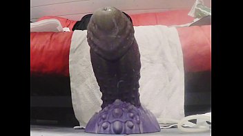 Preview 2 of Xxx Secse Vedeo Com Hd - Bad Dragon XL Crackers