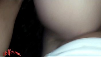 Preview 3 of Pregnant Latex Sluts - Loira fodendo no parque