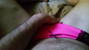 Preview 1 of Nogratis - Sissy plays in pink panties