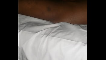Preview 3 of Woman Fuck Xvideos - Tongue action on 100 eat it up