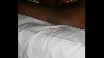 Preview 1 of Woman Fuck Xvideos - Tongue action on 100 eat it up