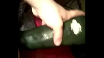 Preview 3 of Luna Bangbro - Novinha Tuga e o Pepino 1