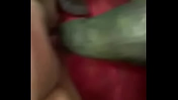 Preview 4 of Luna Bangbro - Novinha Tuga e o Pepino 1