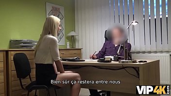 Preview 2 of Pka Www Xxx Video - VIP4K. La coquine Nathaly donne sa chatte ras&eacute_e &agrave_ un agent de cr&eacute_dit