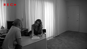 Preview 1 of Govt Xxx Video - Tera Knightly&#039_s first time