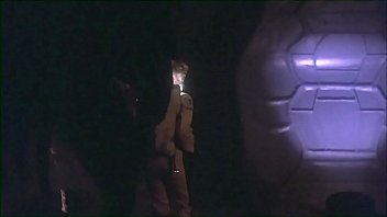 Preview 2 of Bobo Xxx Com - Worm Sex Scene From The Movie Galaxy Of Terror : The female officer of the spaceship got pregnant after their hot mating.